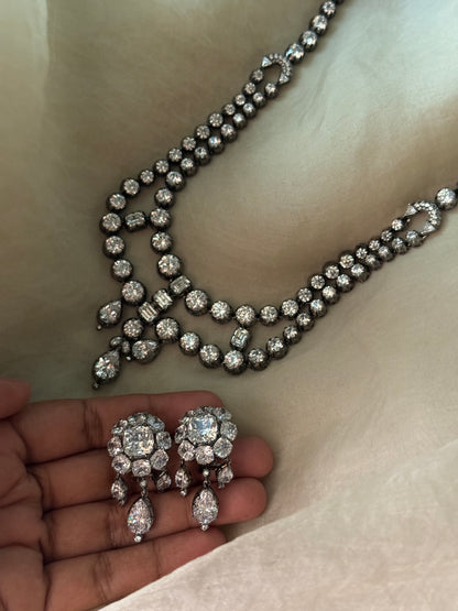 Eleanor Necklace Set