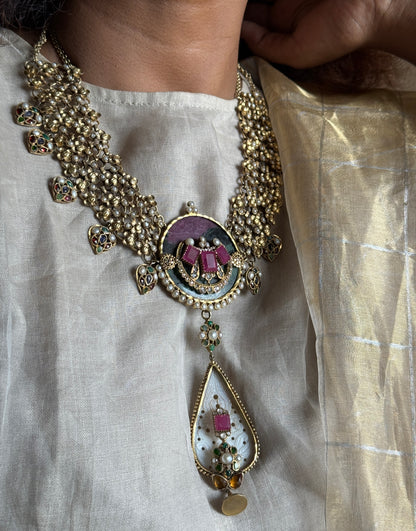 Sara Necklace