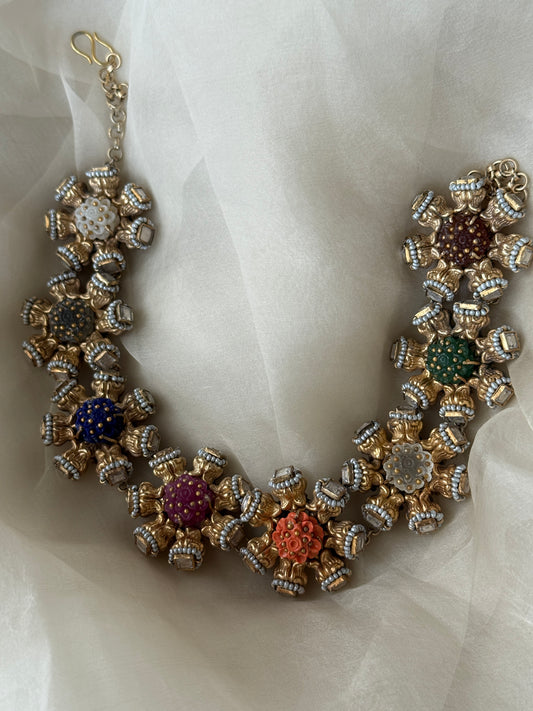 Oviya Necklace