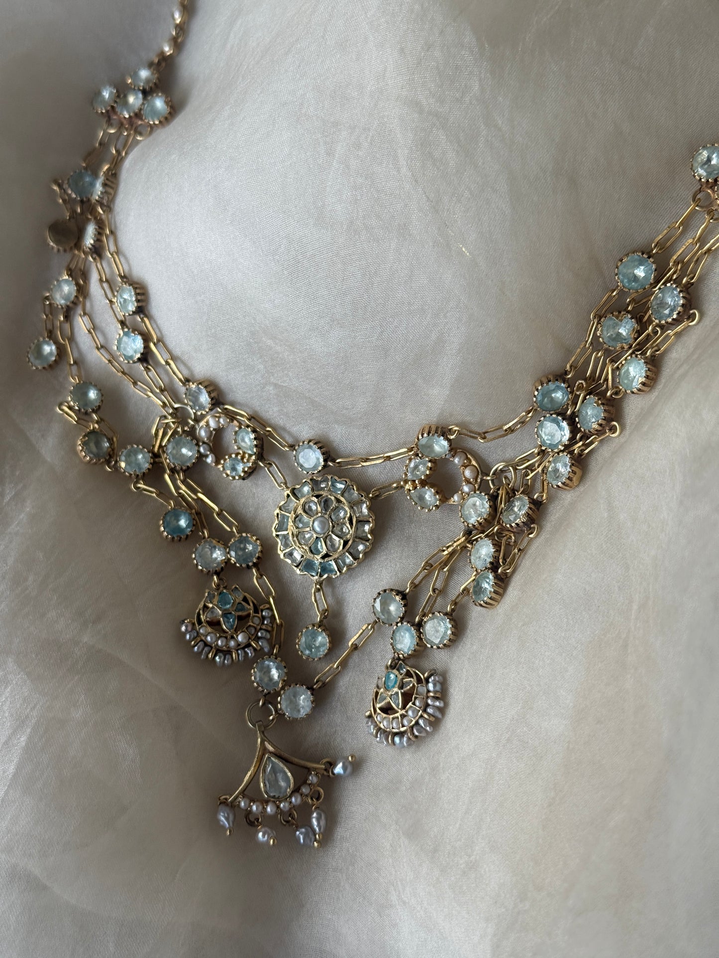 Mia Necklace
