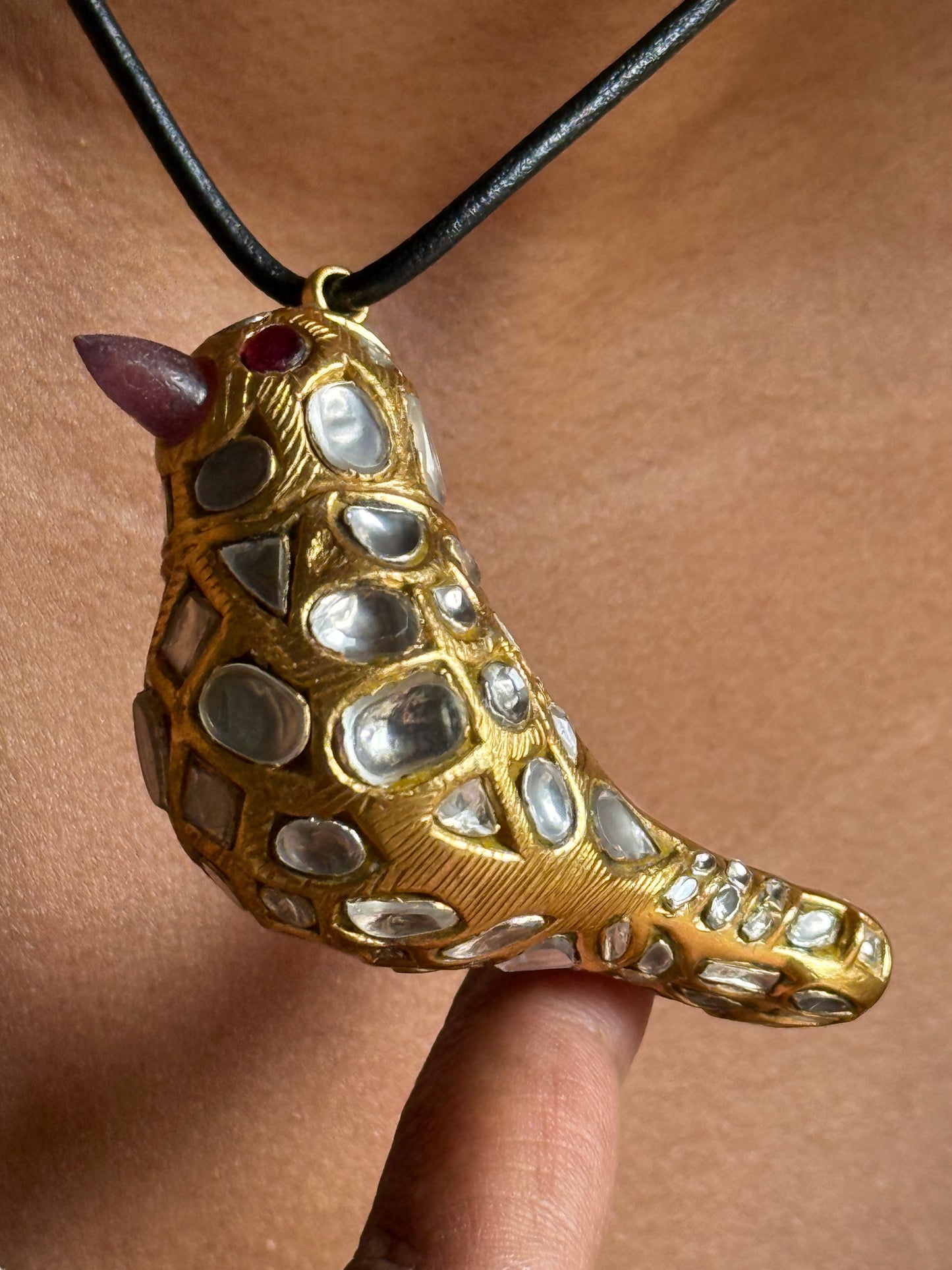 Suzume Pendant