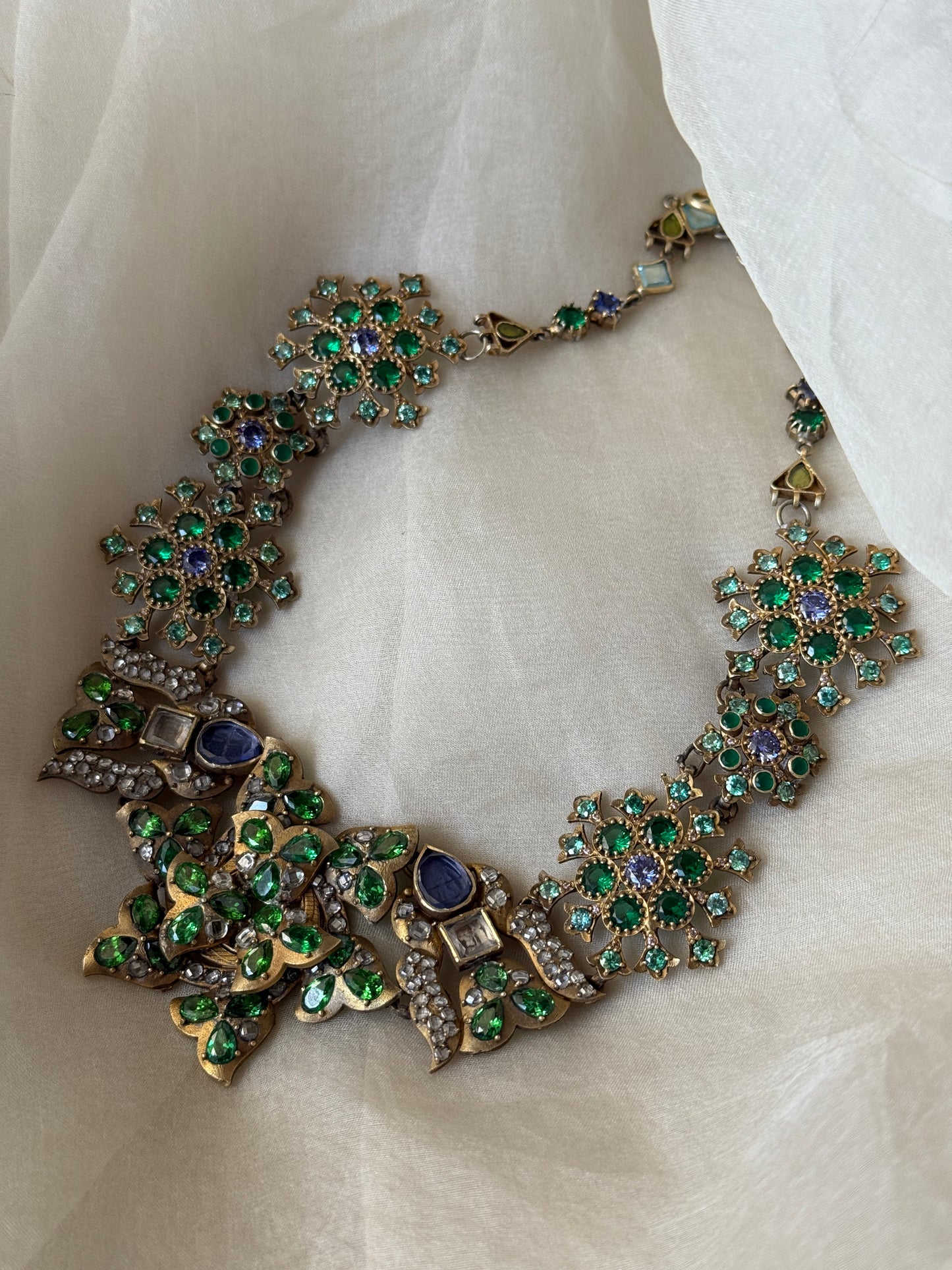 Aina Necklace