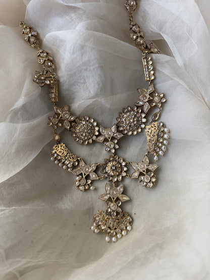 Naina Necklace