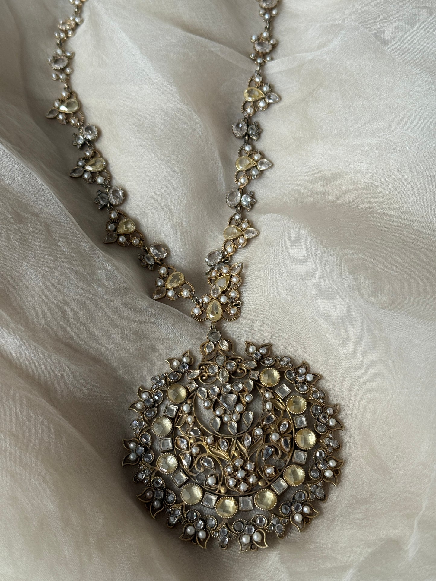 Helena Necklace