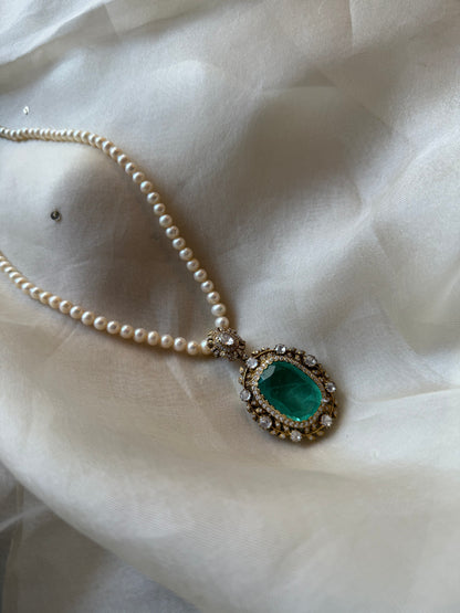 Esme Pendant
