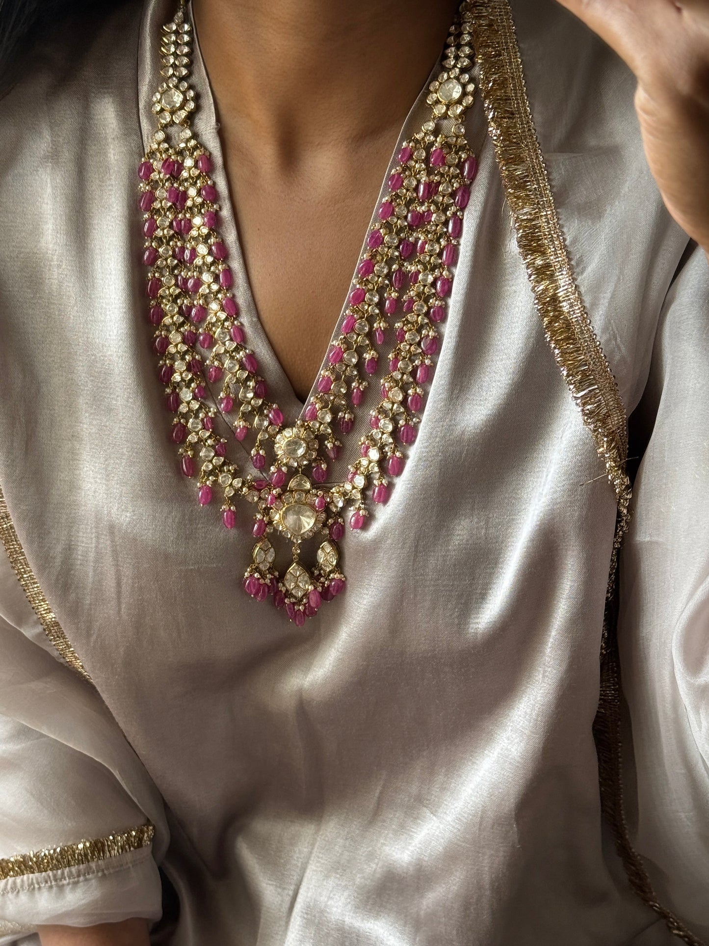 Niharika Haar