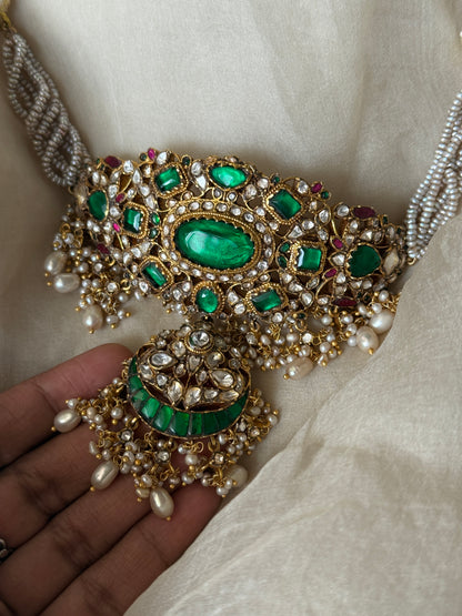 Anahita Necklace Set