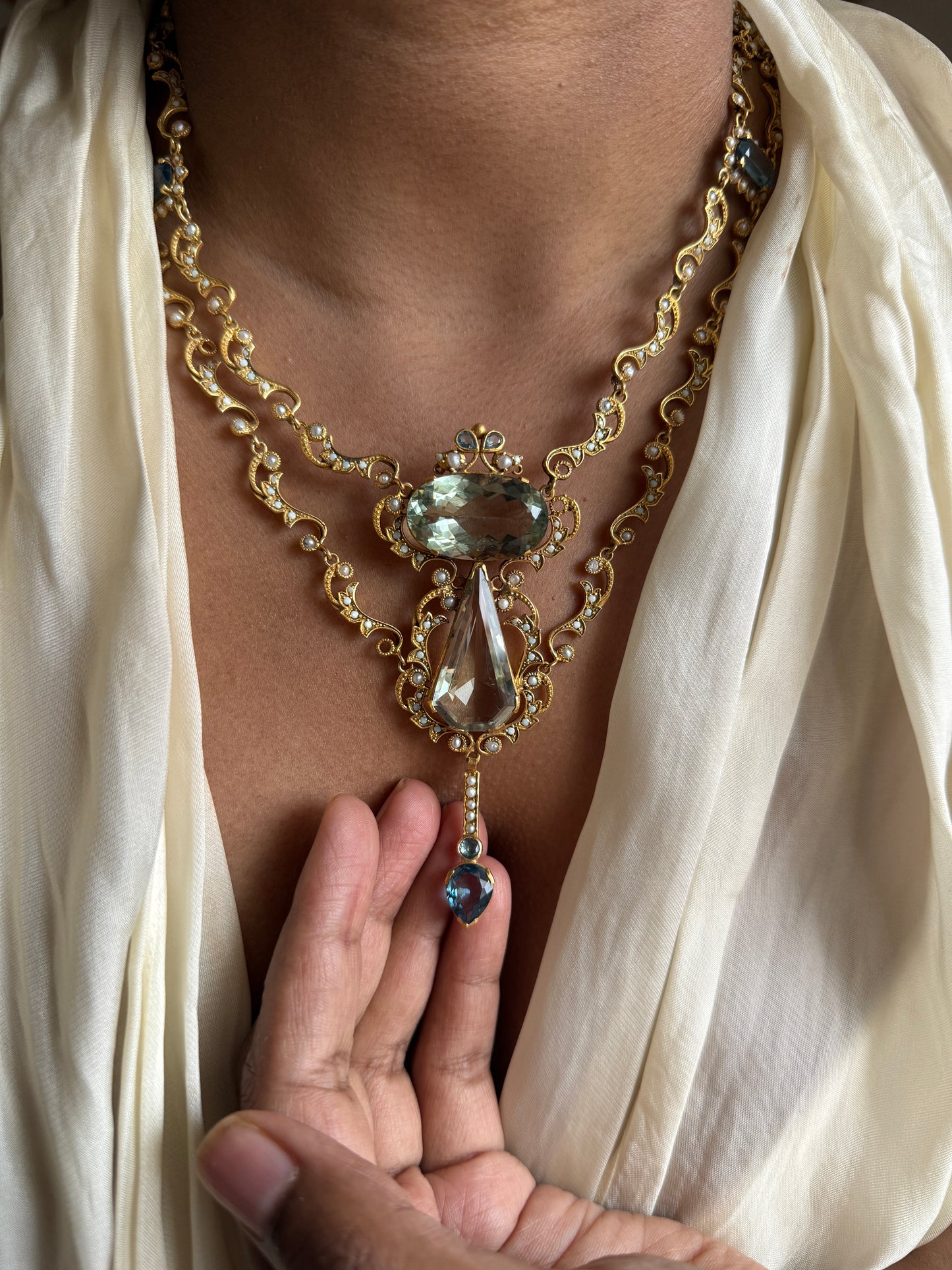 Dina Necklace