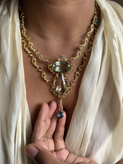 Dina Necklace