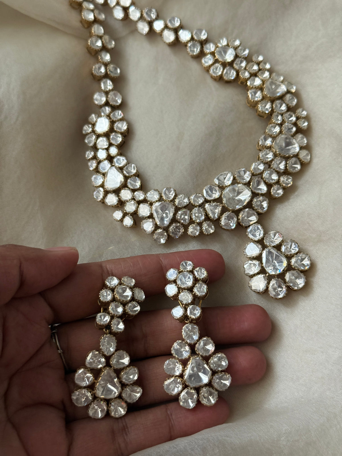 Esha Necklace Aet