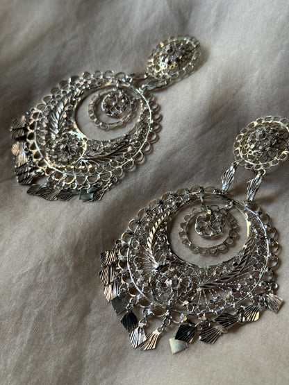 Zoya Earrings