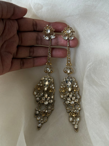Avika Earrings