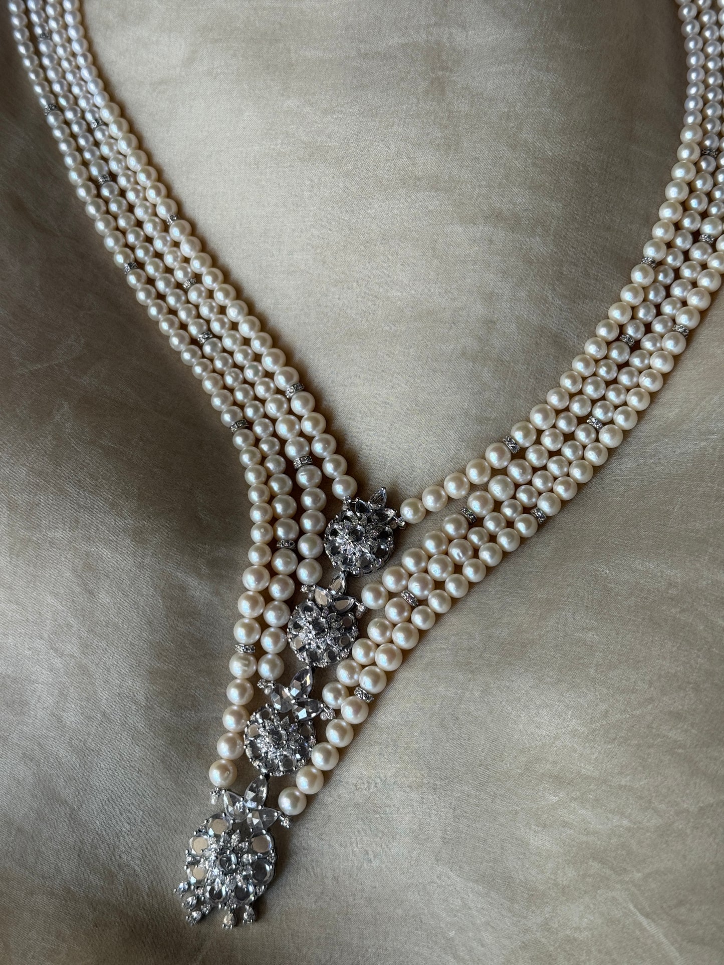 Arwa Necklace