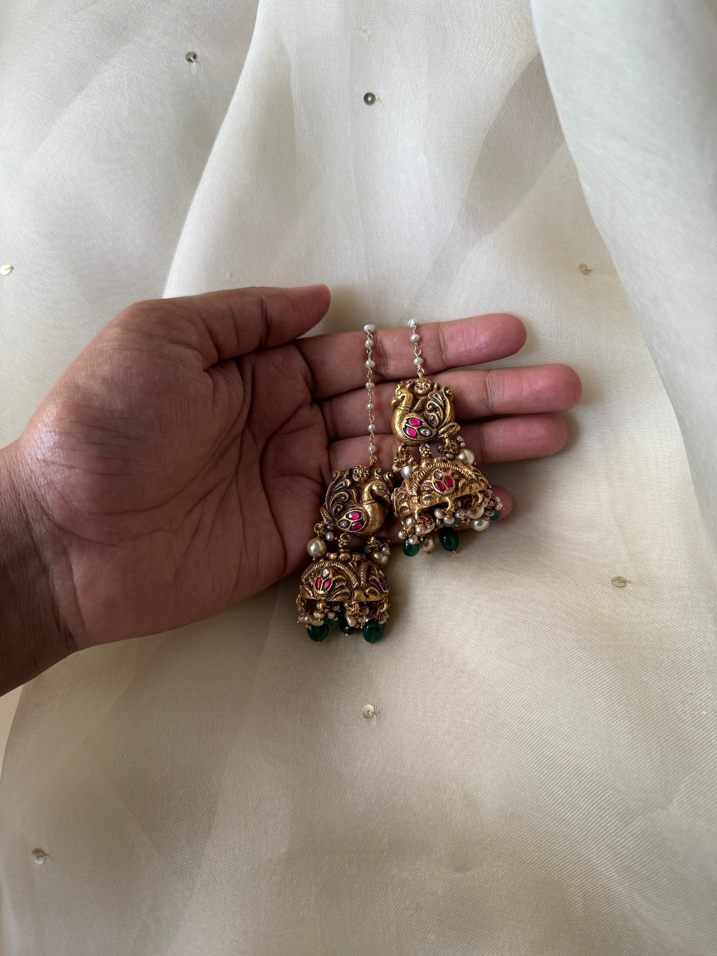 Harini Jhumka