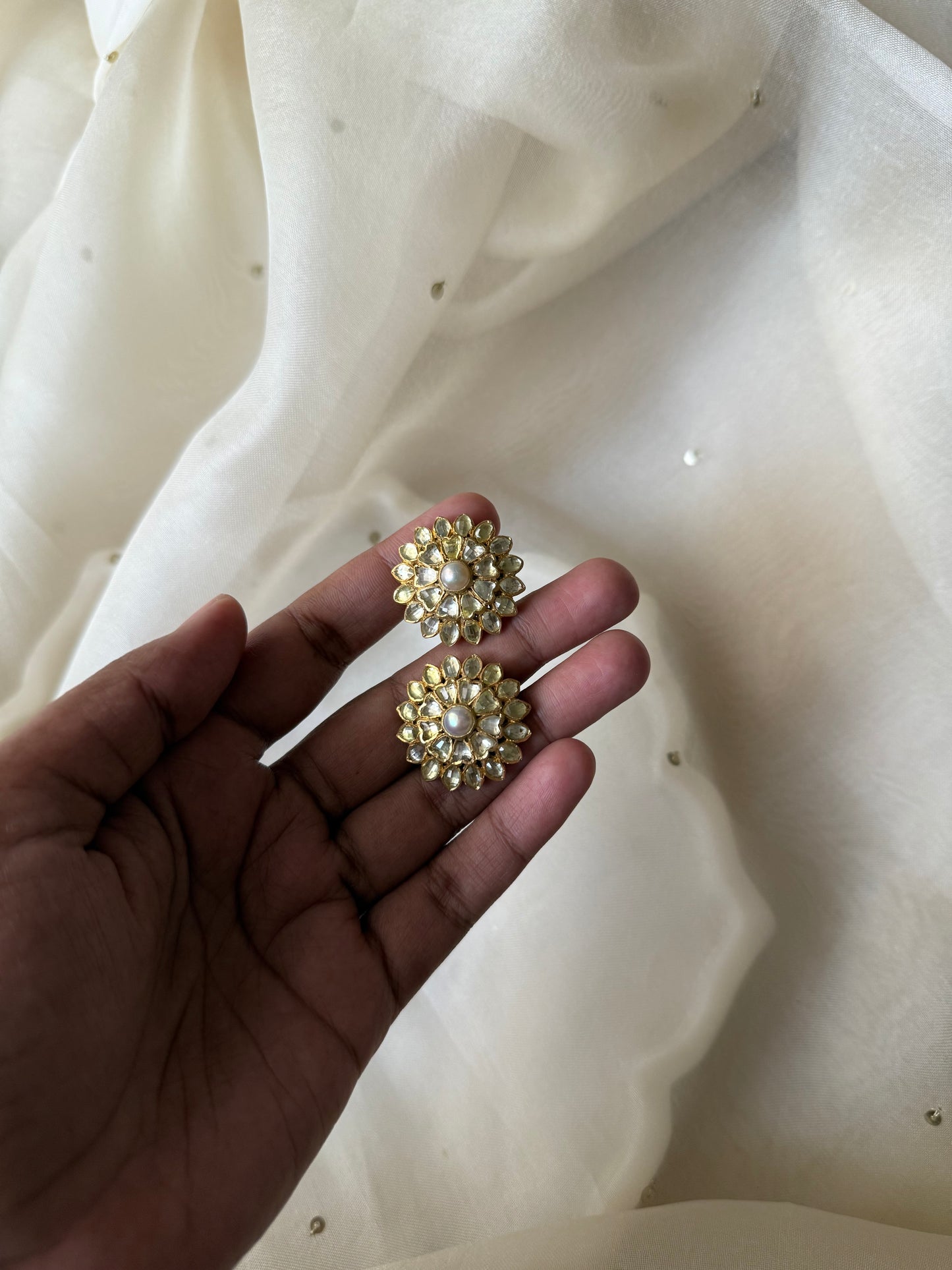 Ena Studs