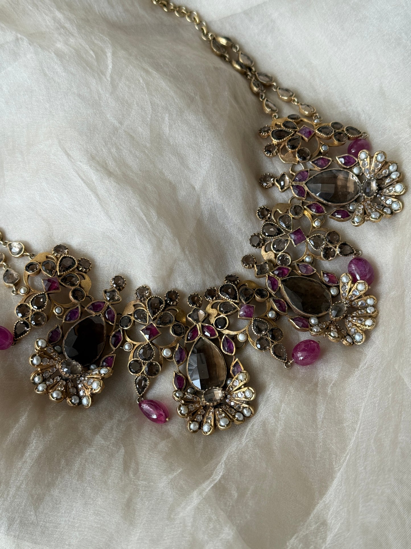 Heer Necklace