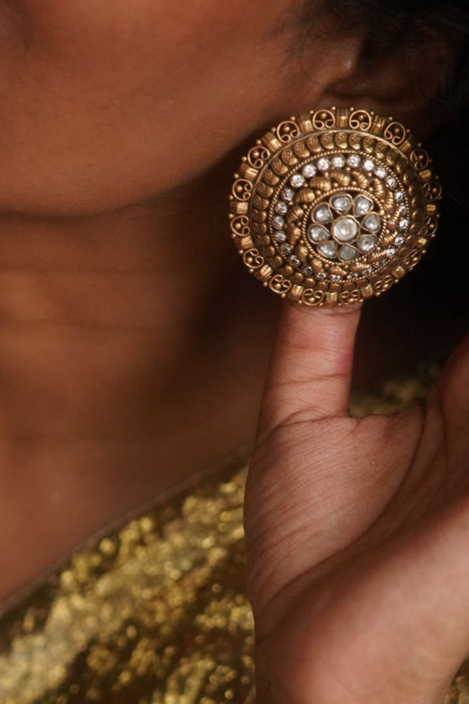 Aditi Studs