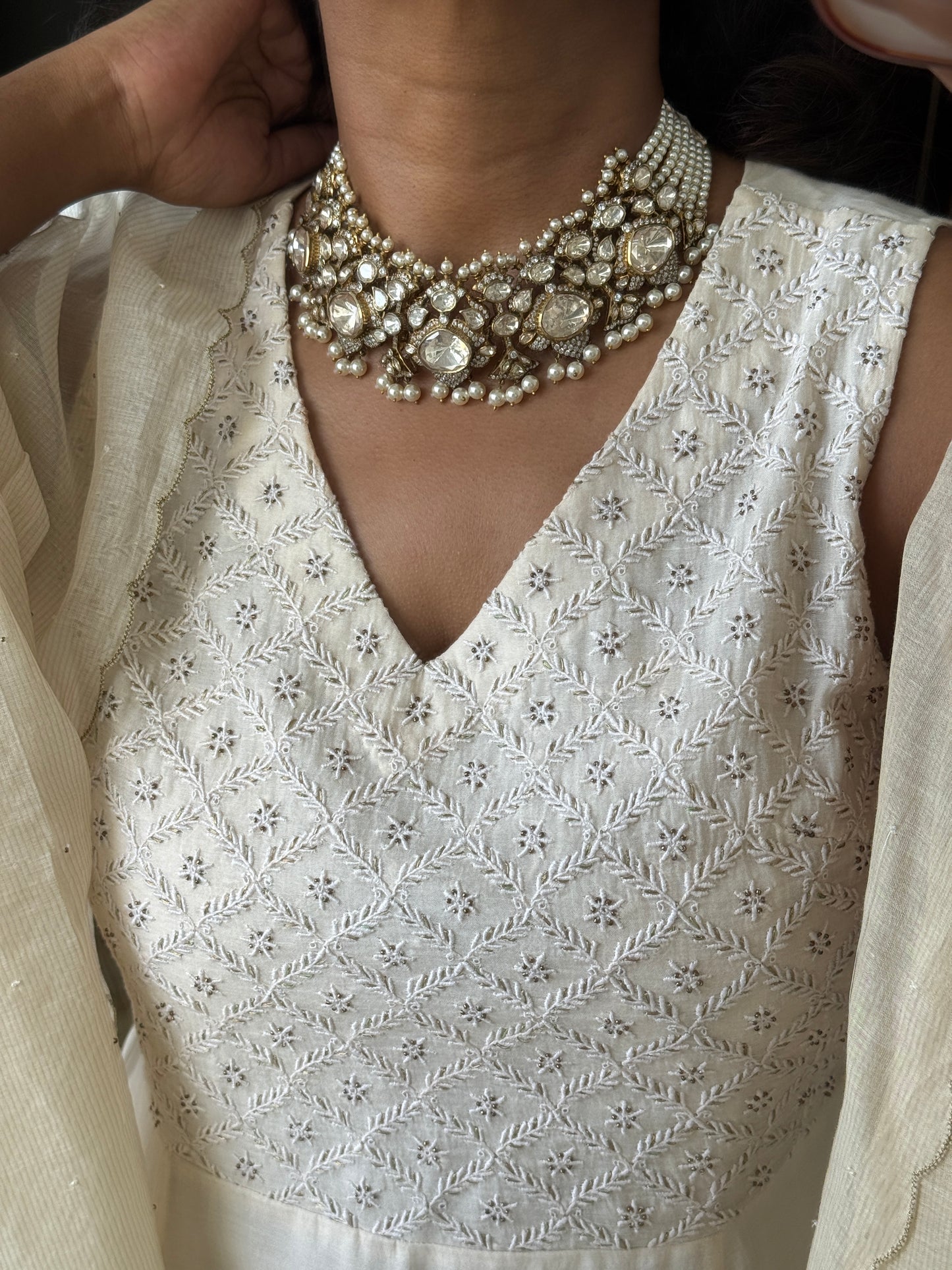 Ishani Necklace Set (Includes Earrings)