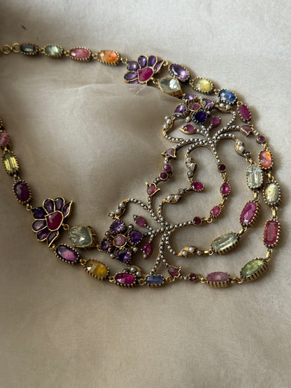 Niha Necklace