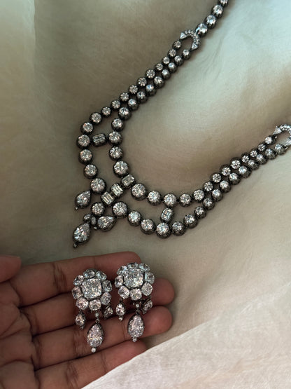 Eleanor Necklace Set