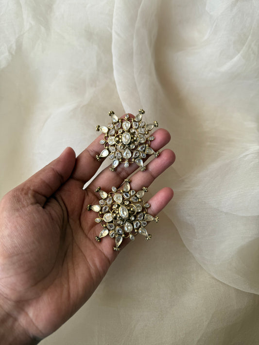 Liyana Studs