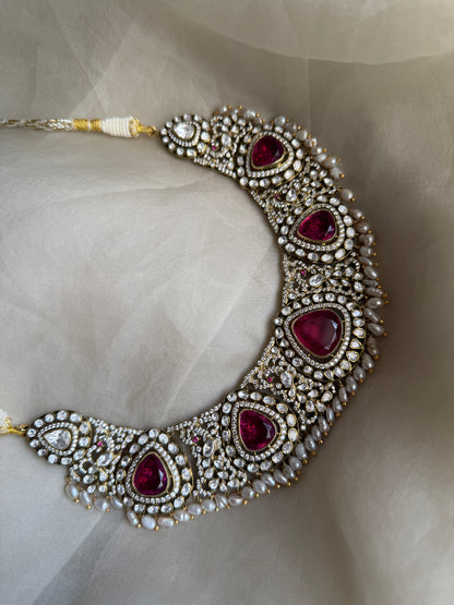 Ojasvi Necklace