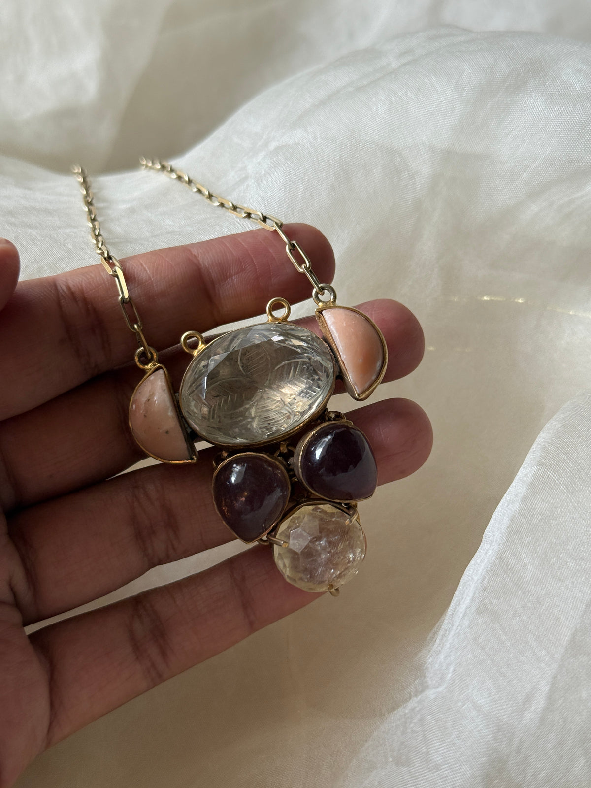 Miraya Pendant