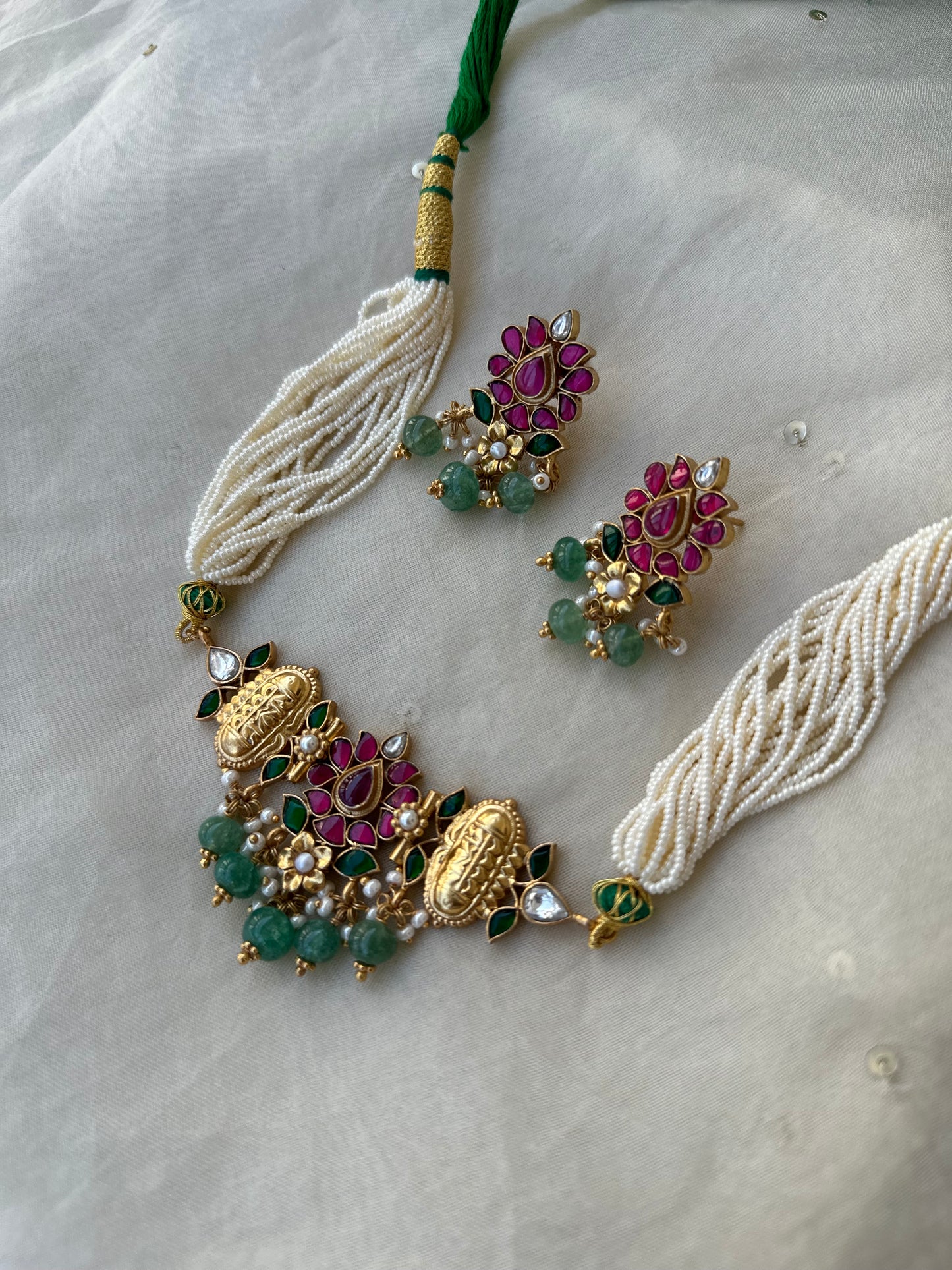 Gita Choker Set