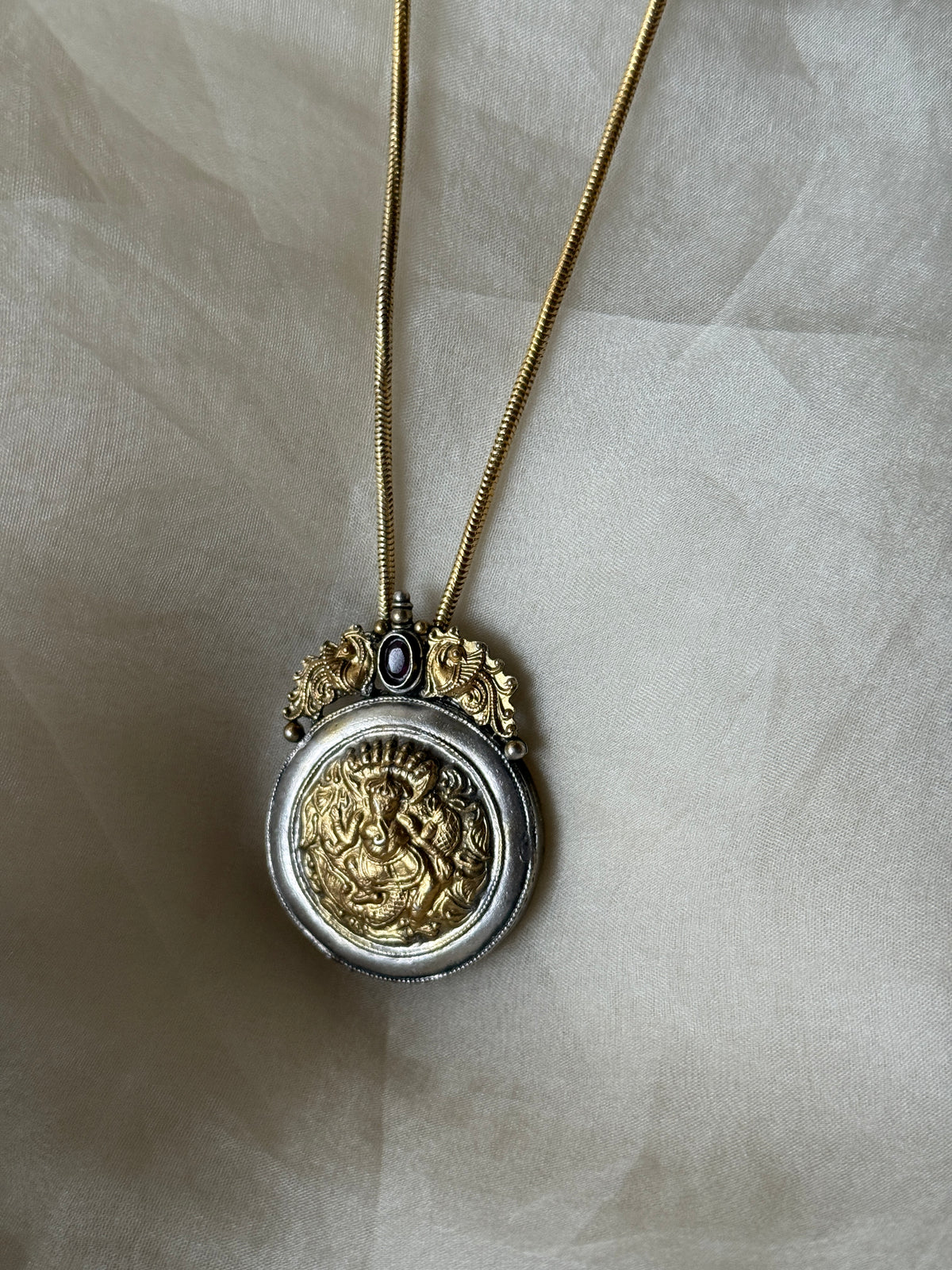 Neyatara Pendant