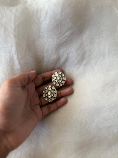 Nuri Studs