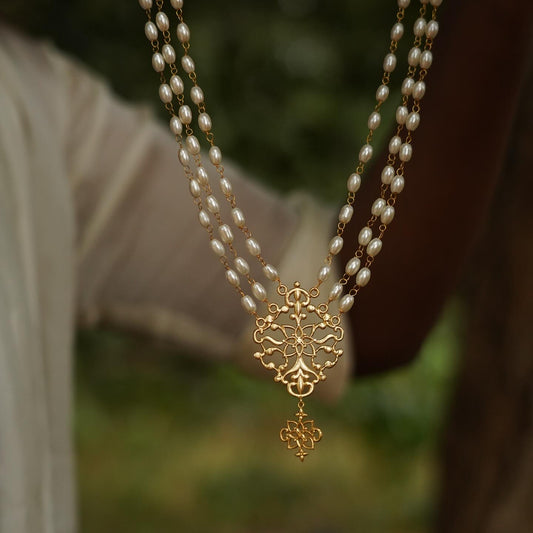 Razin Necklace