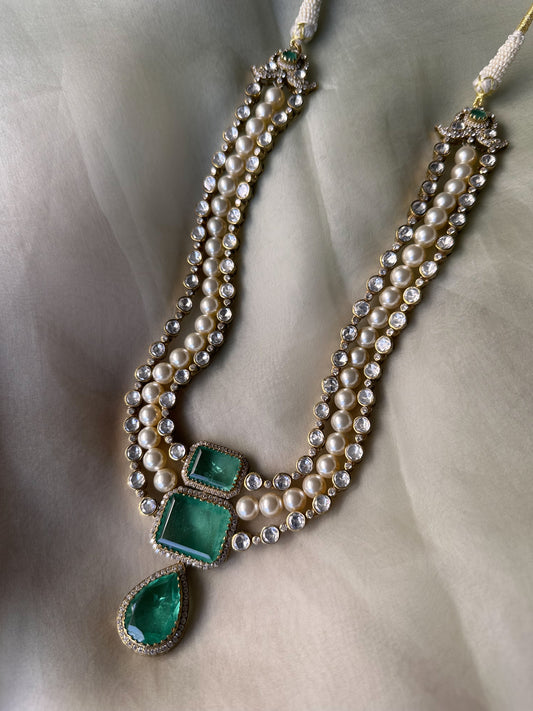 Nina Necklace
