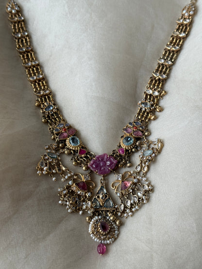 Niha Necklace