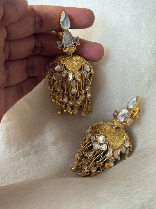 Kavya Jhumka