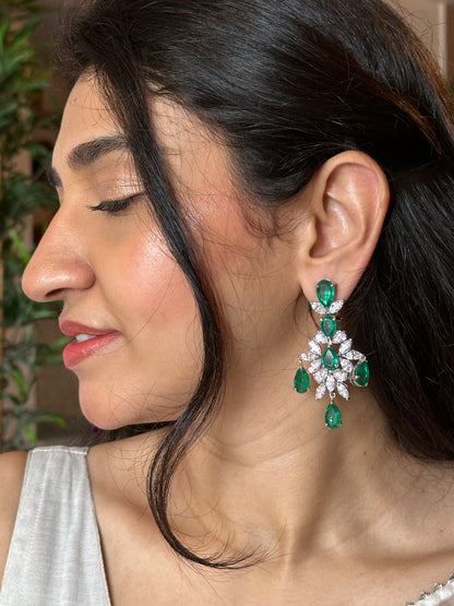 Nisha Earring