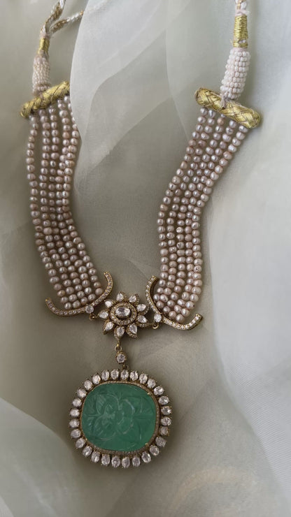 Sunayna Necklace
