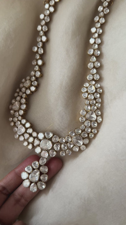 Esha Necklace Aet