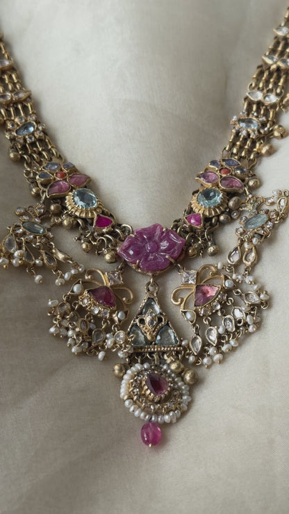 Niha Necklace