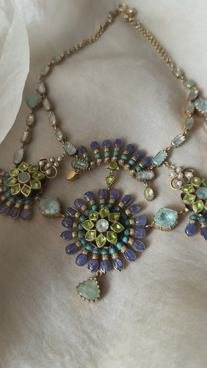 Tarini Necklace Set
