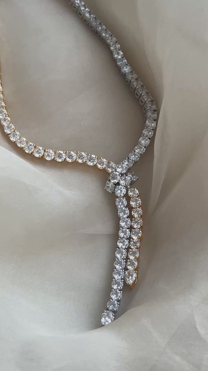 Anais Necklace