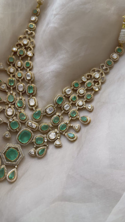 Urvi Necklace