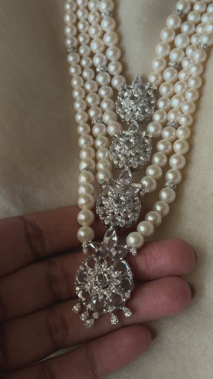 Arwa Necklace