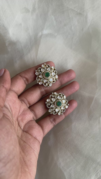 Olivia Studs