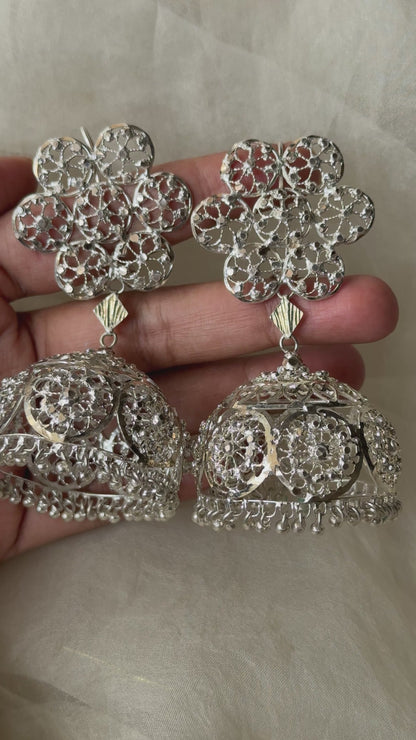 Sama Earrings
