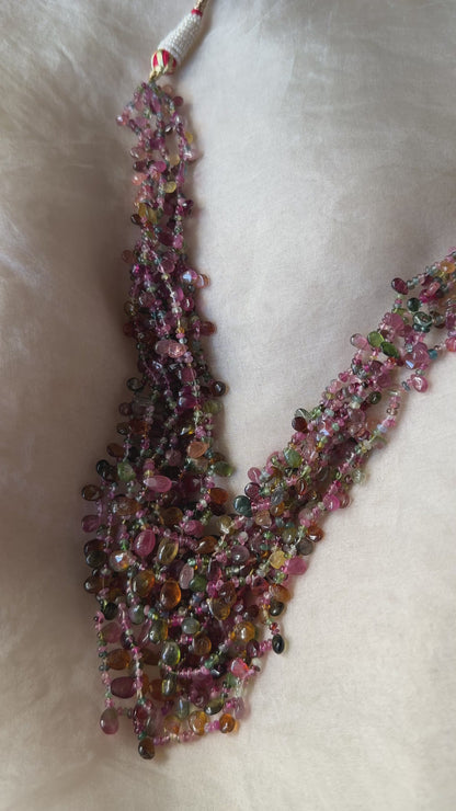 Mira Necklace
