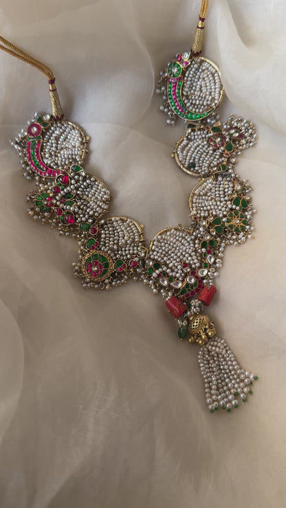 Minakshi Necklace Set